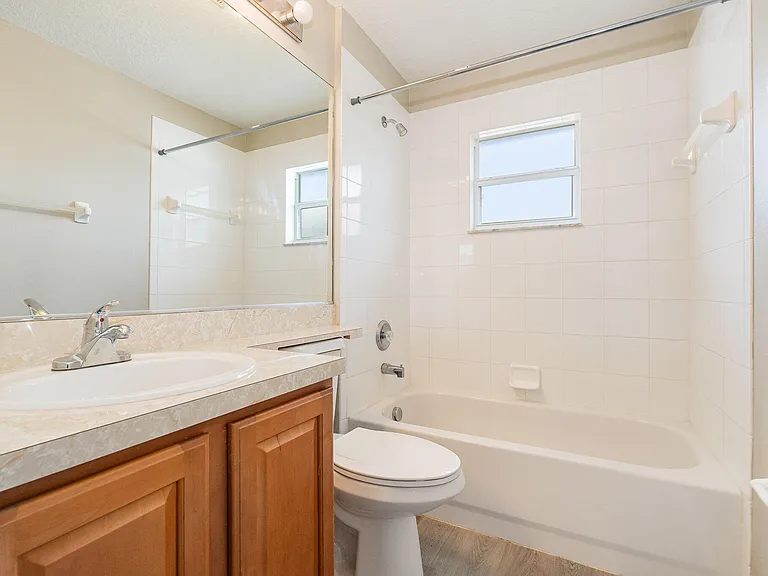 328 Hammonton St SW — Photo 18