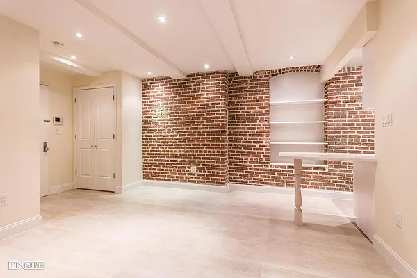 Rented by Corcoran | media 4