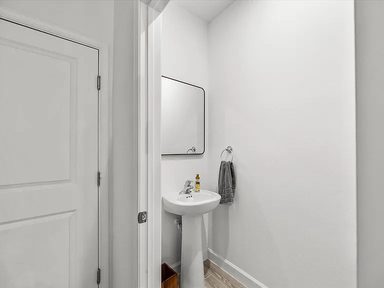 14042 SW Thorens Dr — Photo 13