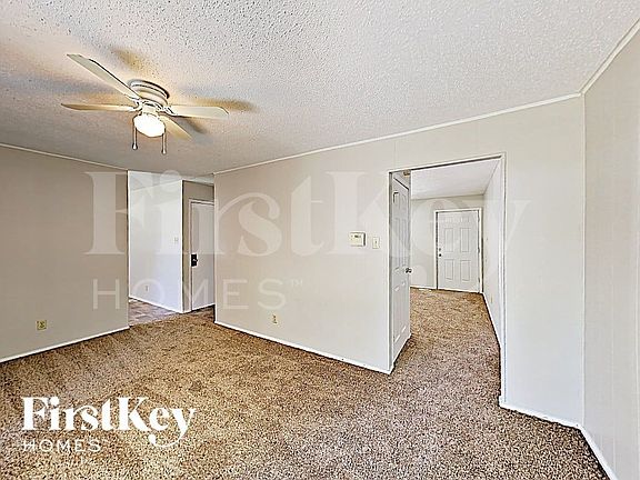 5th image of 11705 El Camara Dr