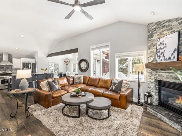 643 Deer Blvd APT 5, Avon, CO 81620