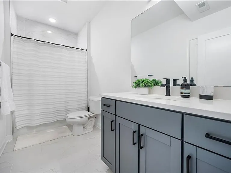 12203 Ashbury Ave — Photo 20