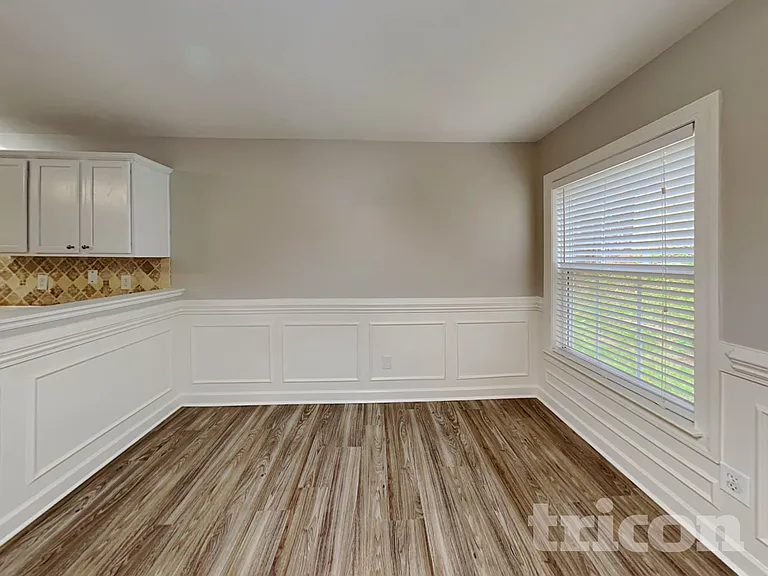 7633 Lady Liberty Ln — Photo 4
