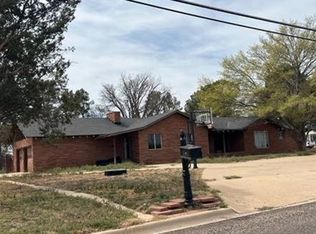 509 SW Avenue E, Seminole, TX 79360