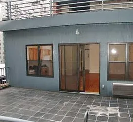 Rented by R New York