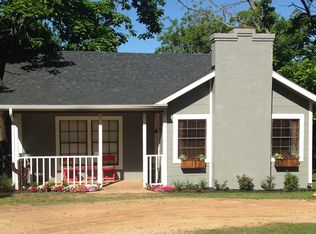 407 S Duffey St, Franklin, TX 77856