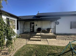 510 Chestnut St, Dresden, OH 43821