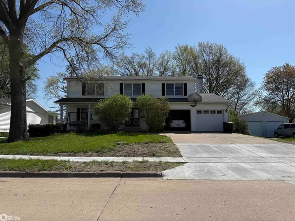 522 Melville Ave, West Burlington, IA 52655