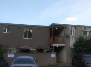 4130 SW View Point Ter APT 10, Portland, OR 97239
