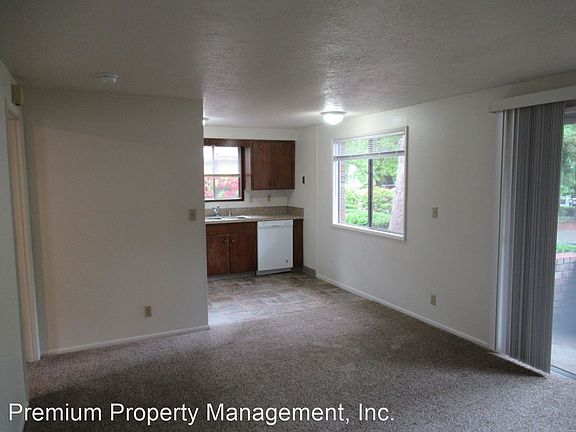 4th image of 1139 Waller St SE #6738742
