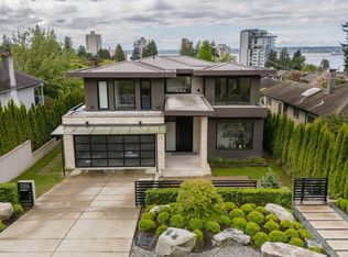 2256 Jefferson Ave, West Vancouver, BC V7V 2A8