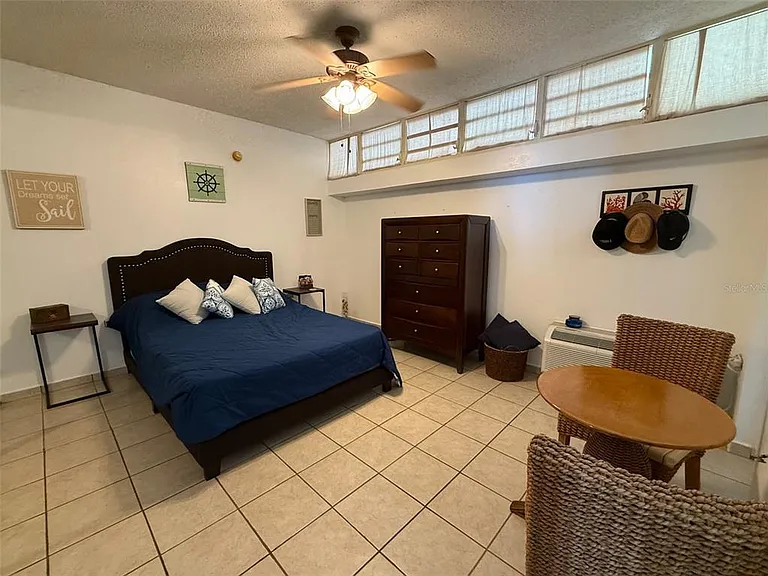 Condo Pelican Reef Apt 302 #302 — Photo 5