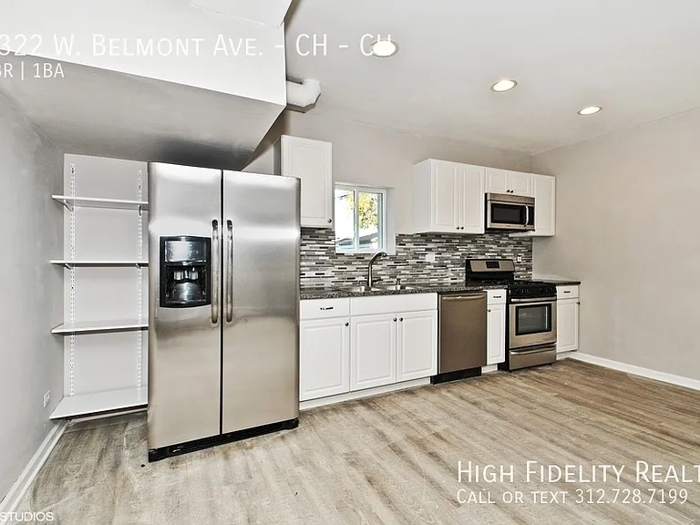 2322 W Belmont Ave #CH — Photo 4