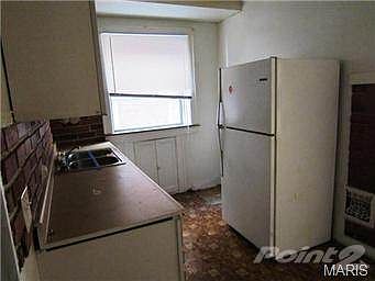 5th image of 5039-5041 Mardel Ave