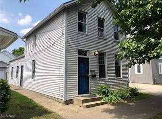 2150 W 30th St, Cleveland, OH