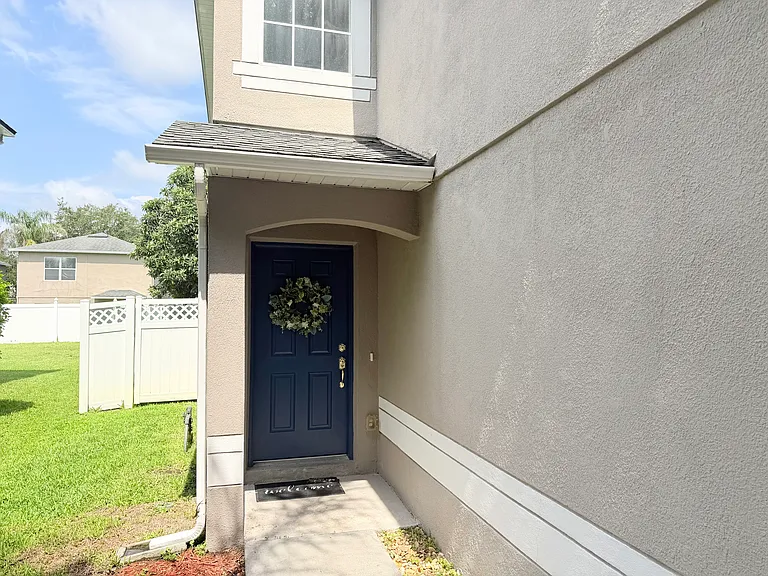 2123 Portcastle Cir — Photo 3