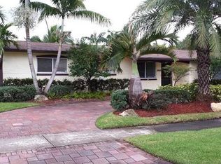 2000 SW 36th Ter, Fort Lauderdale, FL 33312