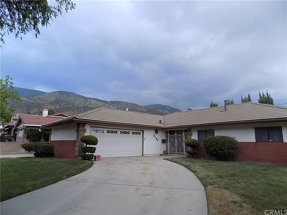 2nd image of 5435 Acacia Ave