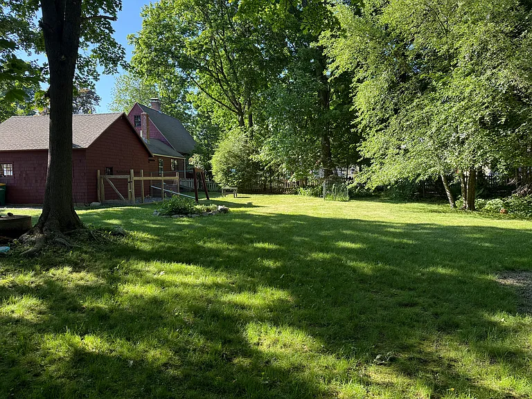 22 Wellington Rd — Photo 24