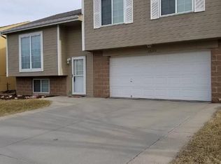 18683 Borman St, Omaha, NE 68135