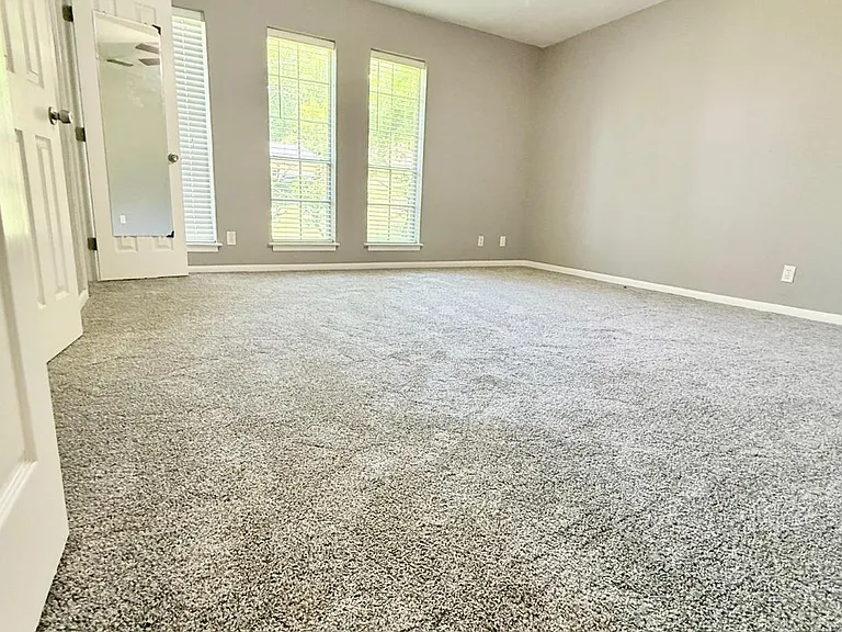 1320 Baylor Dr — Photo 17