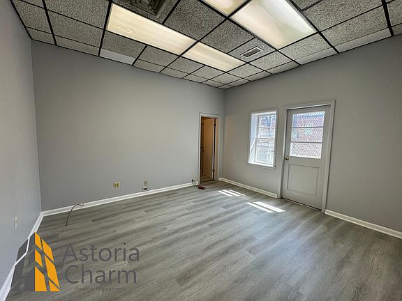 3rd image of 2107 N Charles St #1D
