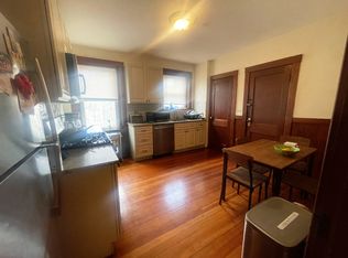 2 Hillside St #3, Boston, MA 02120