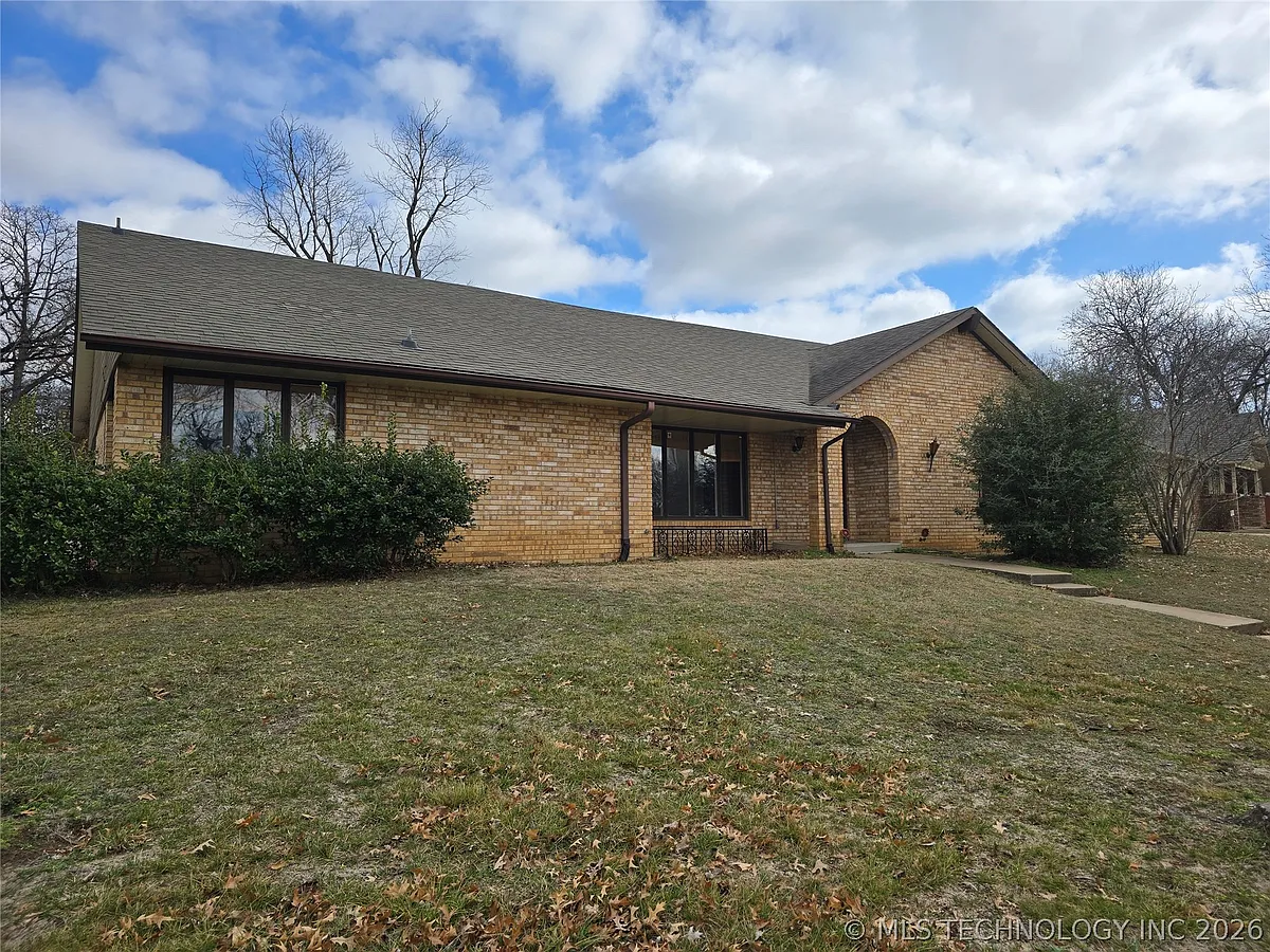 Building Photo - 7805 S College Ave
