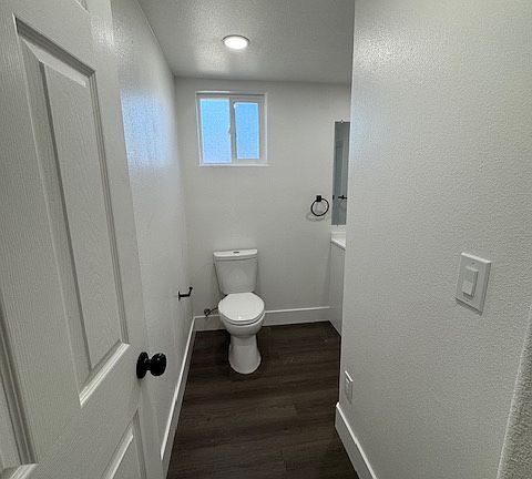 5th image of 720 Brighton Ave #9