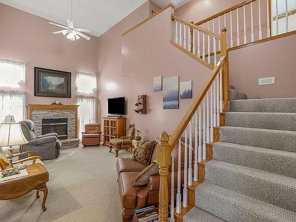 4th image of 131 Parkview Ct