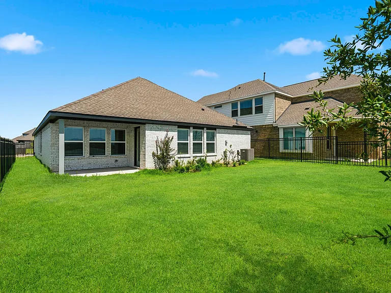 4696 Peony Green Dr — Photo 25