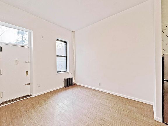 3rd image of 217 Avenue A #Gl