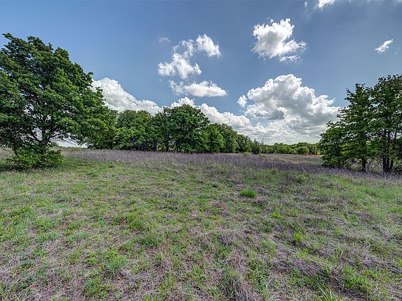 4th image of 8 Red Oak Hills Rd