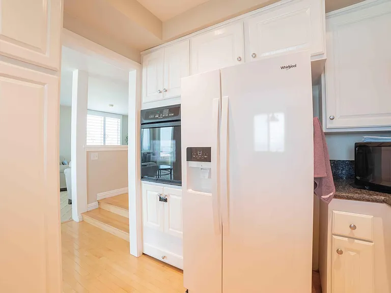 1007 S Catalina Ave — Photo 13