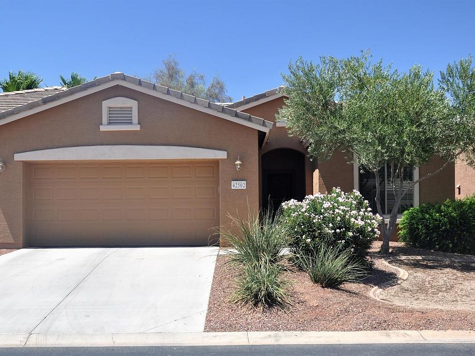 1st image of 42502 W Candyland Pl