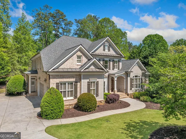 330 Plantation Way, Roswell, GA 30075