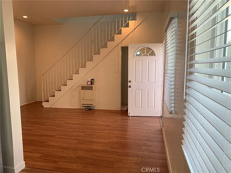 212 S Vail Ave #1/2 — Photo 23