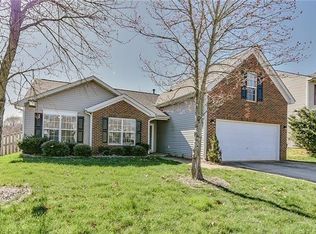 3220 Alderpoint Ln, Charlotte, NC 28262