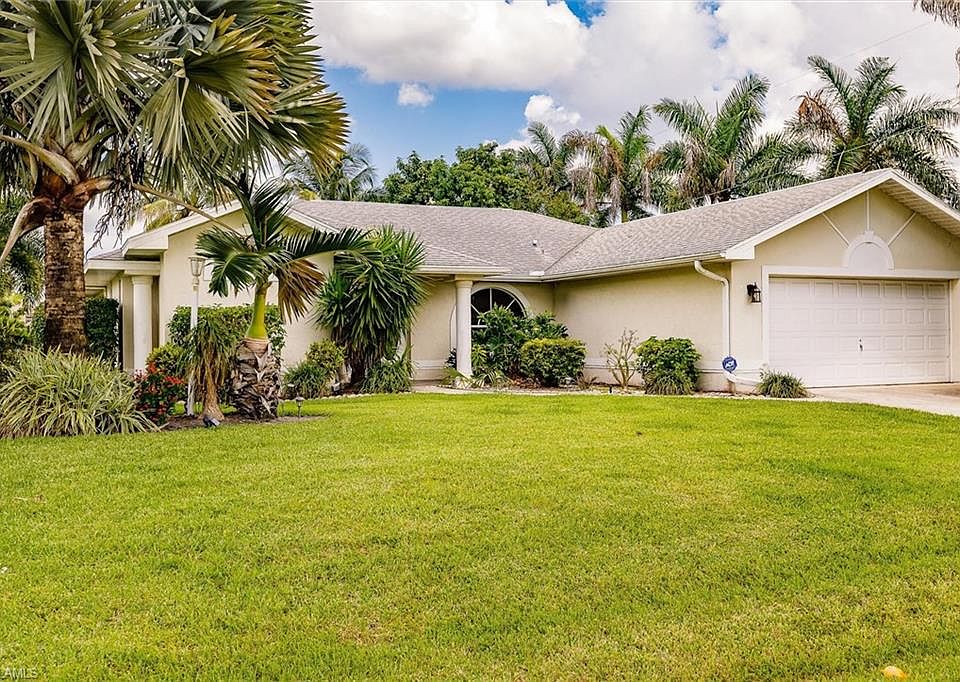1st image of 2400 SW 26th Pl