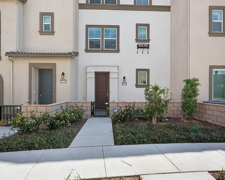 40379 Melrose Dr — Photo 29