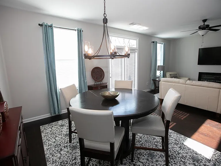 2166 Lefferts Pl — Photo 9