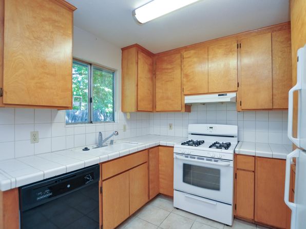 897 W 12th Ave APT B