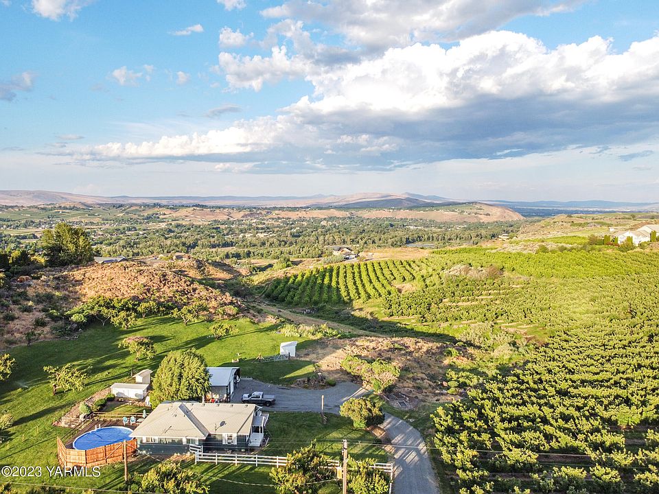 371 Shannon Rd, Yakima, WA 98908 Zillow