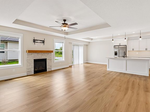 5th image of 3125 NE Fawn Ln