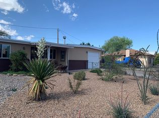 2328 Milton Rd NW, Albuquerque, NM 87104