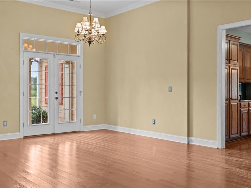 10th image of this home