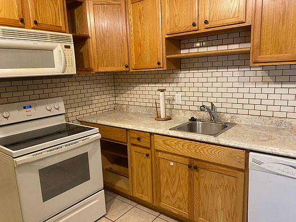 4th image of 8240 Karam Blvd Unit 2