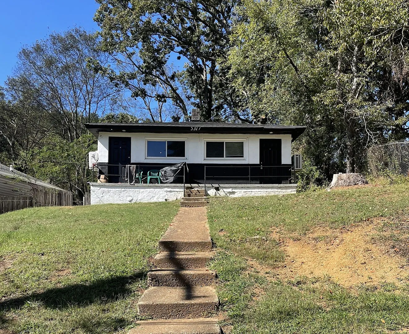 5317 Lee Ave Chattanooga TN 37410 — Photo 1