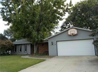 13313 Olde Orchard Rd, Strongsville, OH 44136