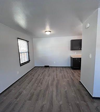 3rd image of 1541 W Highland Ave
